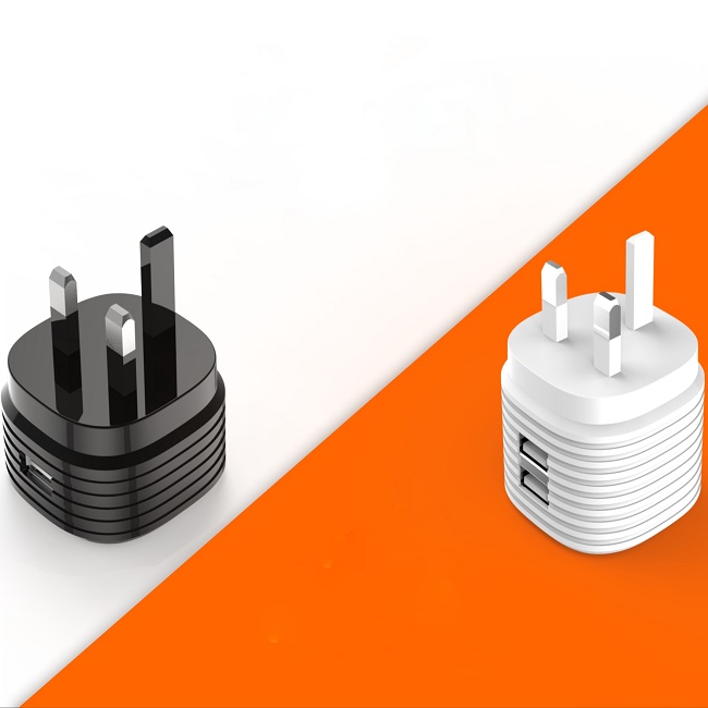 Dual USB CE RoHS ErP 5V2.4A UK Charger Plug 1